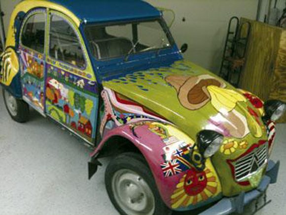 2 CV psychédélique