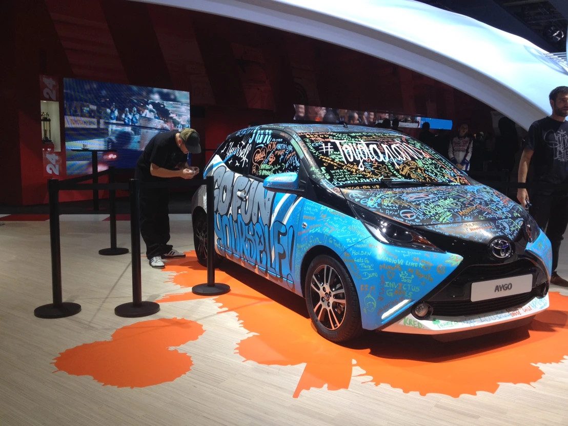 Toyota Aygo par Monsta, Stom500 et Ekiem
