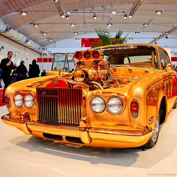 Une Rolls dorée