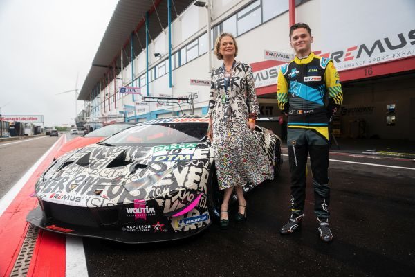 Lamborghini Huracan signée  Delphine de Saxe Cobourg