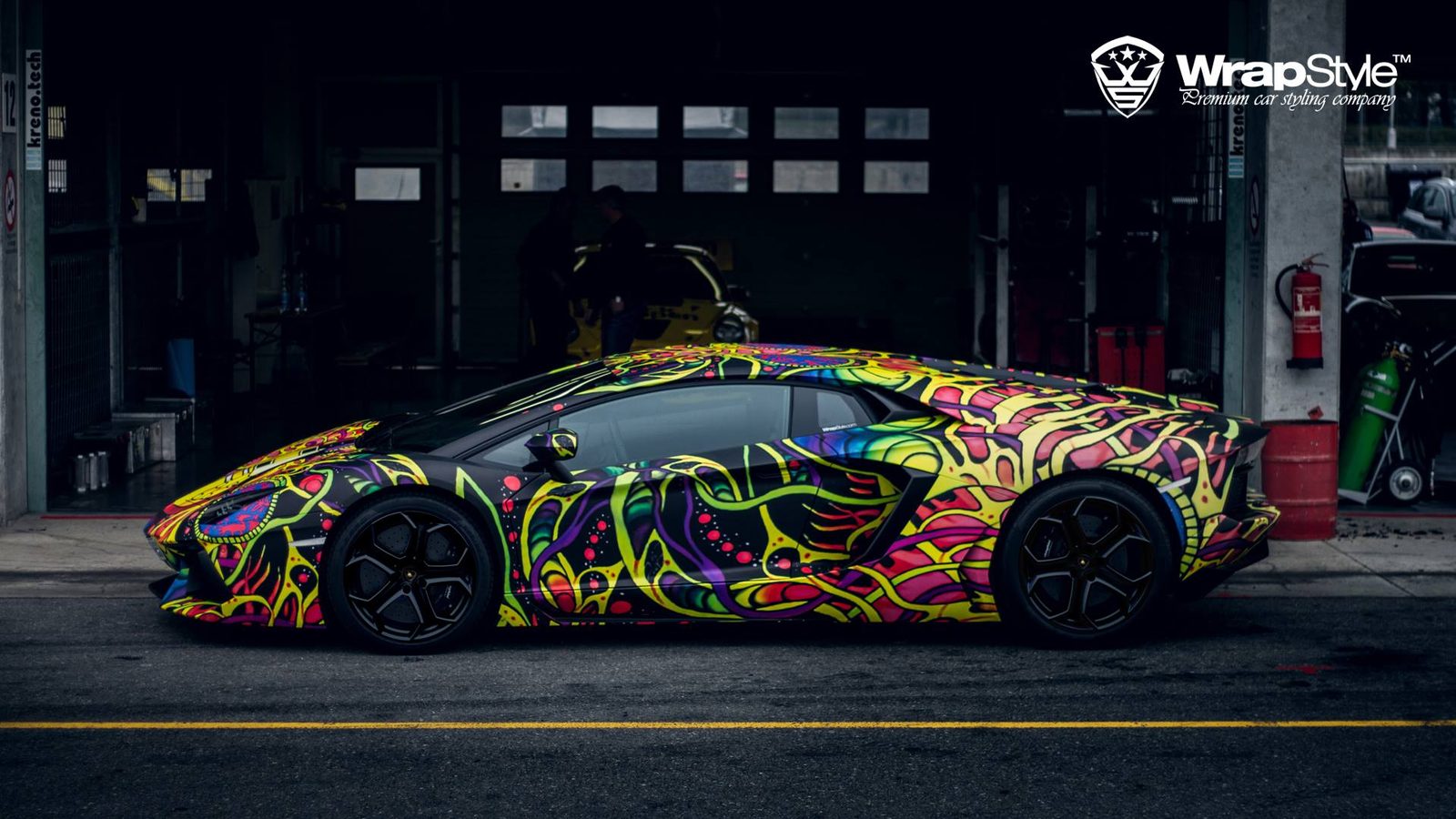 Lamborghini Aventador par WrapStyle