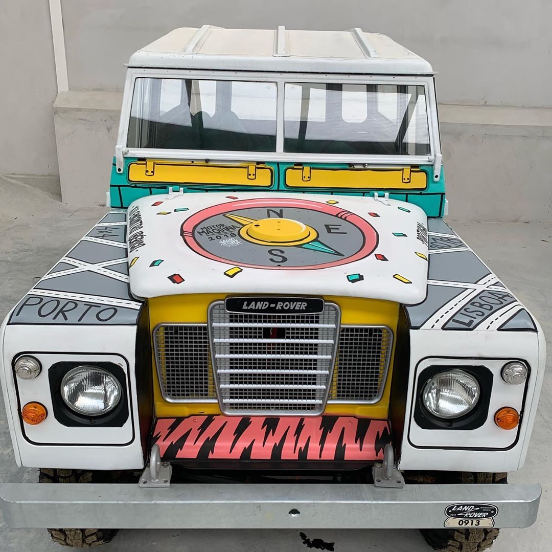Art Car Land Rover bien cach