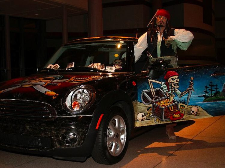 Mini