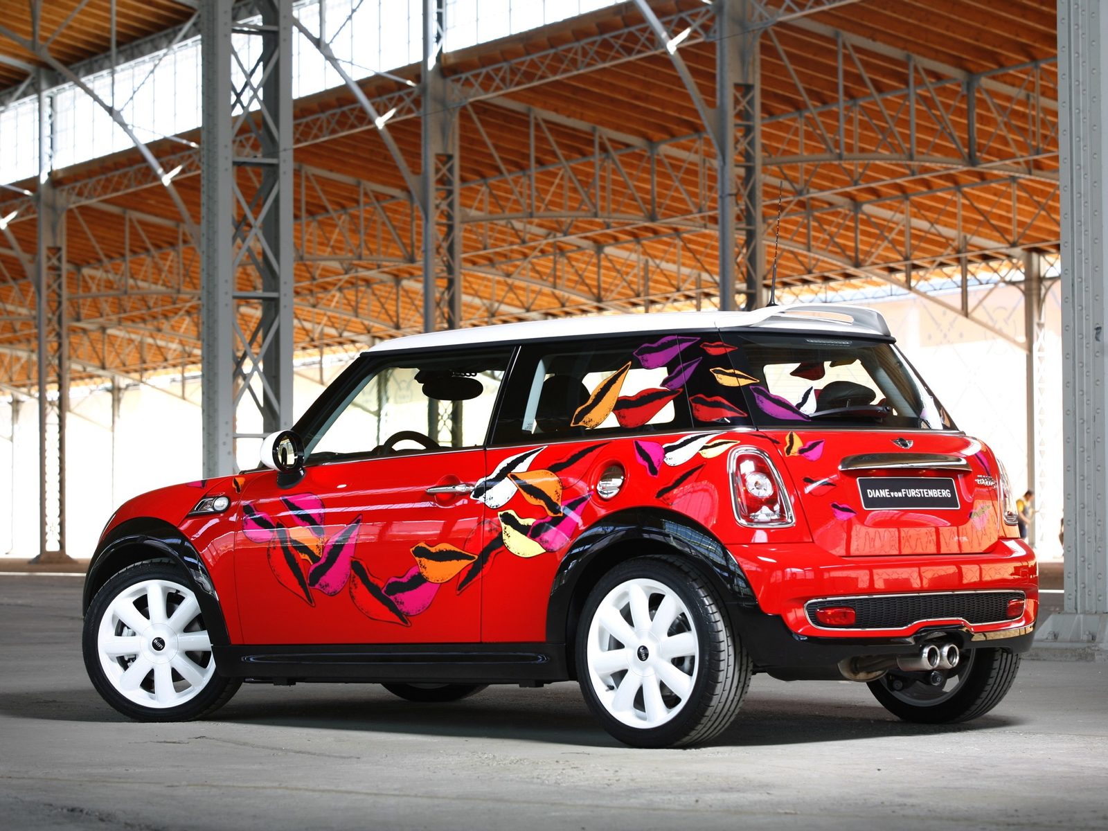 Mini par Diane von Furstenberg