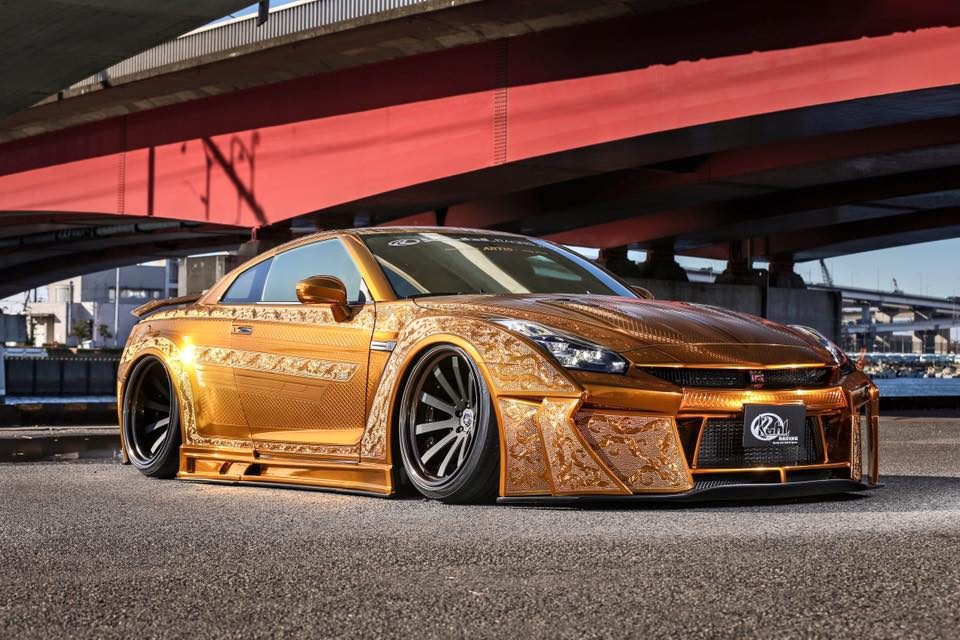 Nissan GT-R par Takahiko Izawa